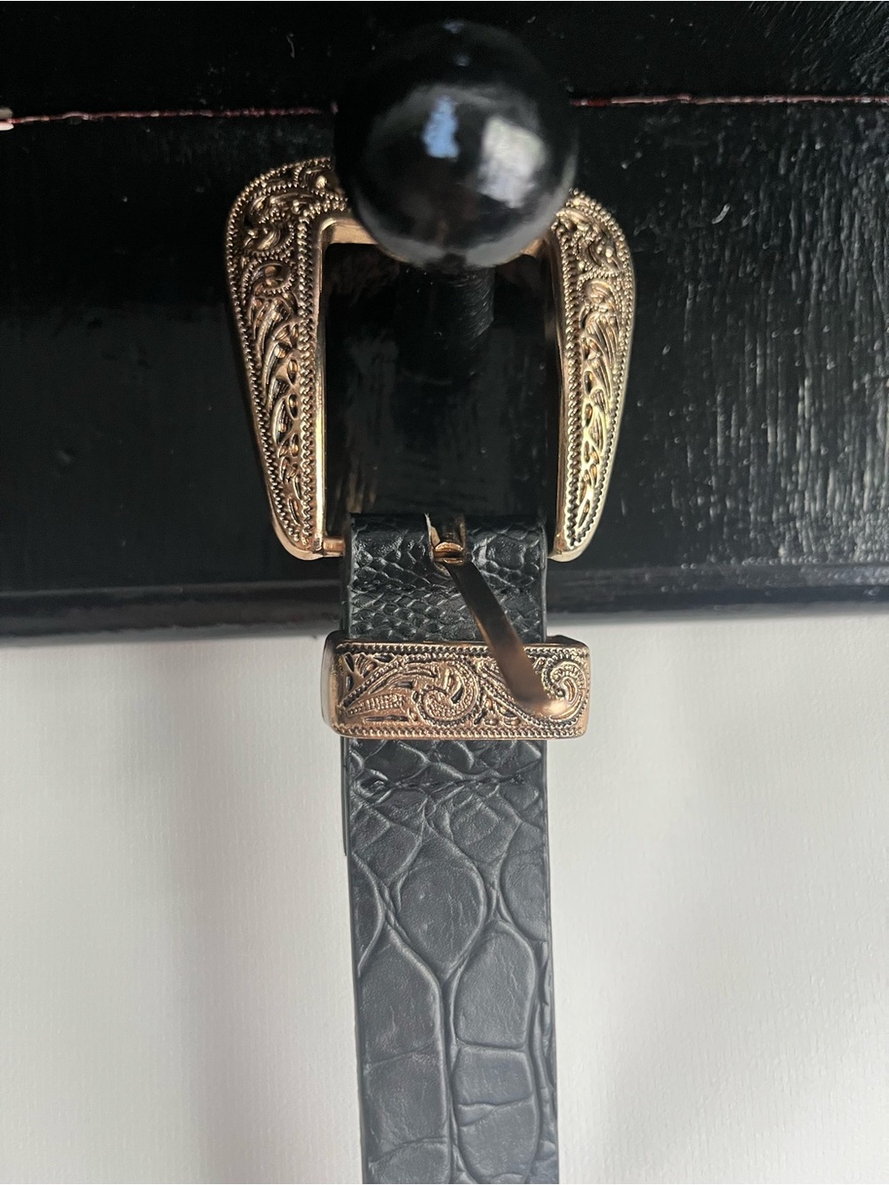 Woman’s western  Black Croc-Texture Leather Belt with Engraved Gold Buckle